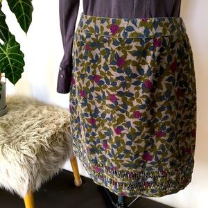 Boden corduroy flowery skirt